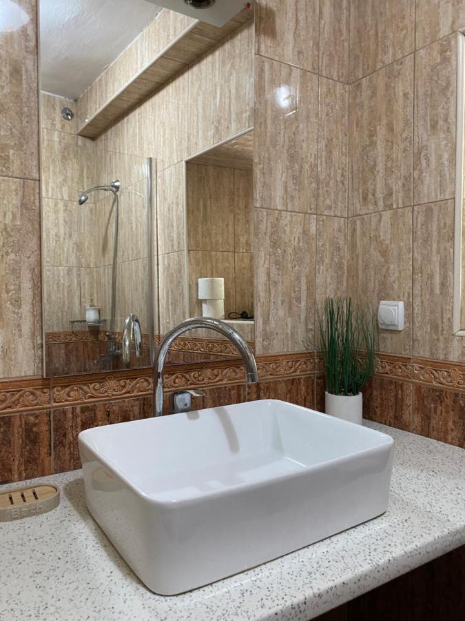 Villaoldmariner Prčanj 外观 照片